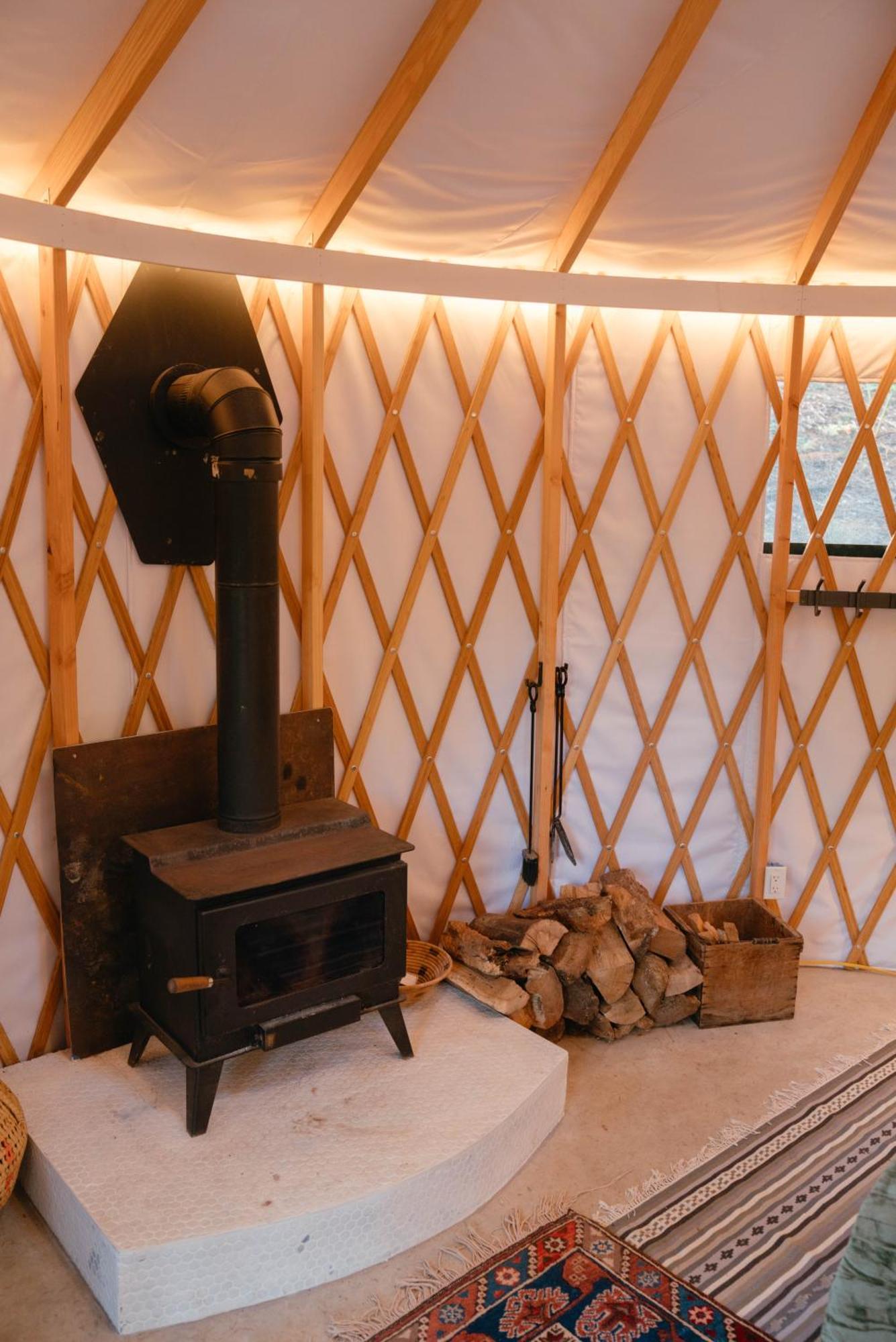 Magical Yurt In The Woods - 2 Miles From Town Hotell Nevada City Eksteriør bilde
